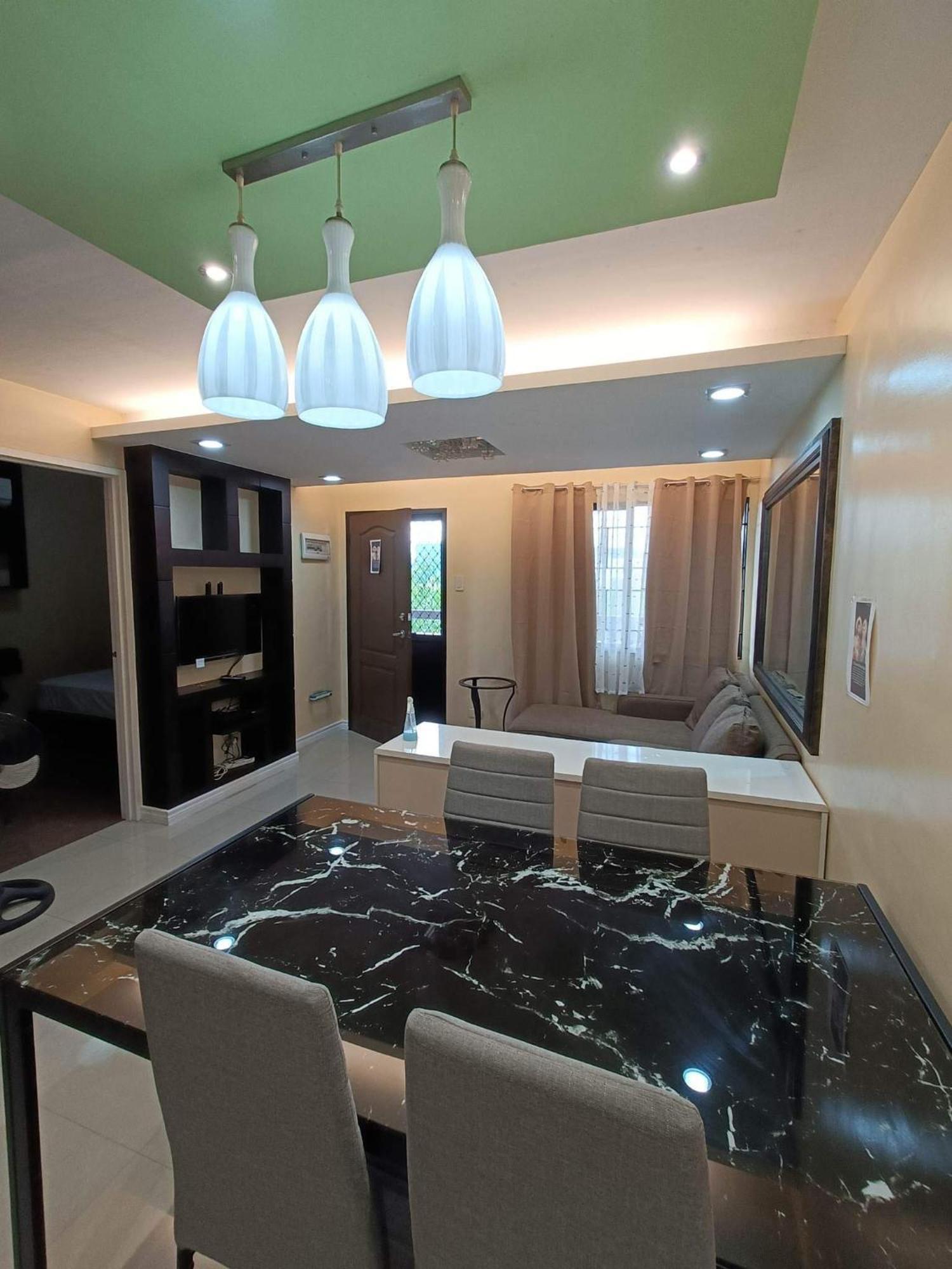 Alles One Oasis Condo Davao Near Sm Mall With Wifi Luaran gambar