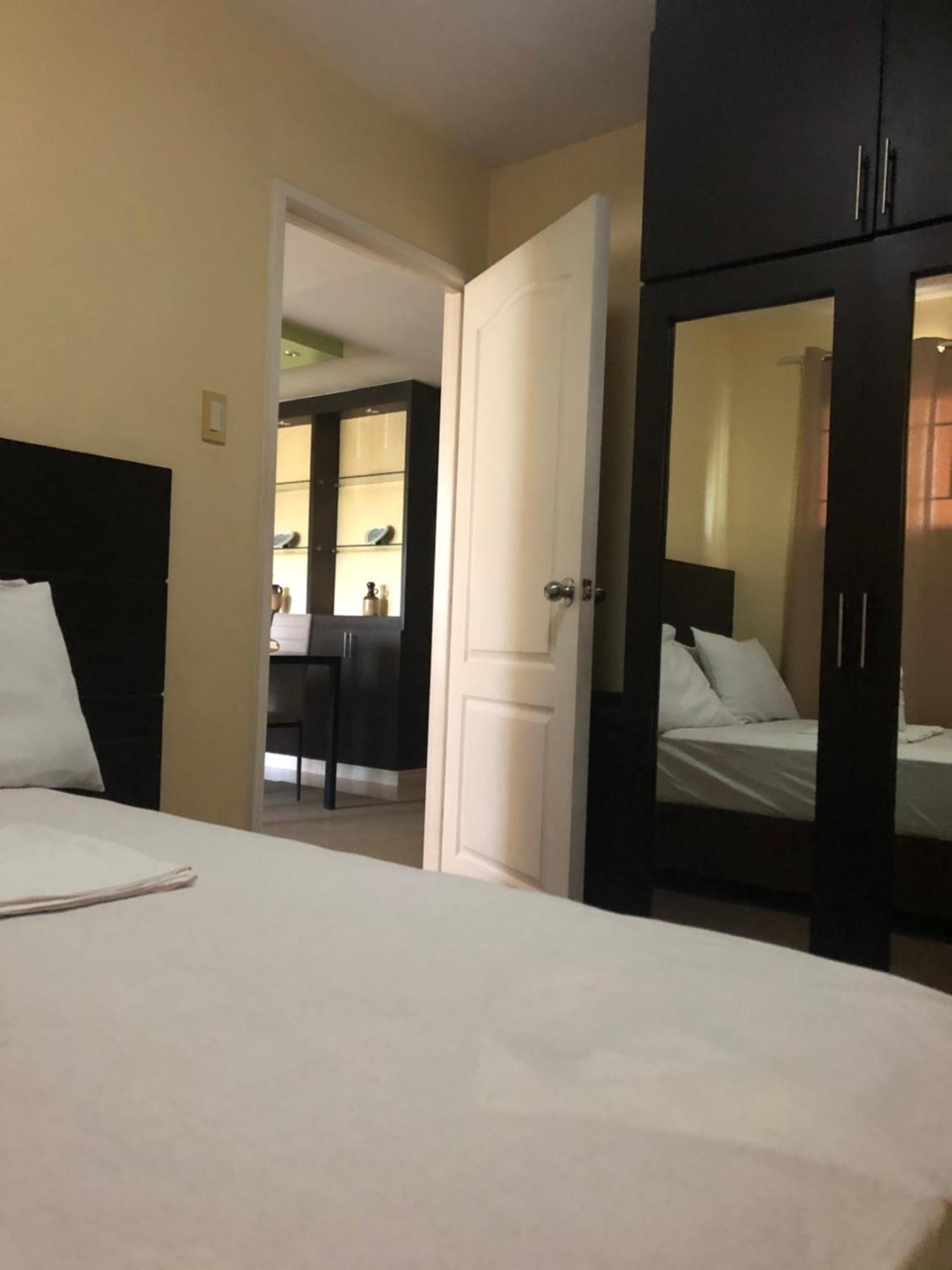 Alles One Oasis Condo Davao Near Sm Mall With Wifi Luaran gambar