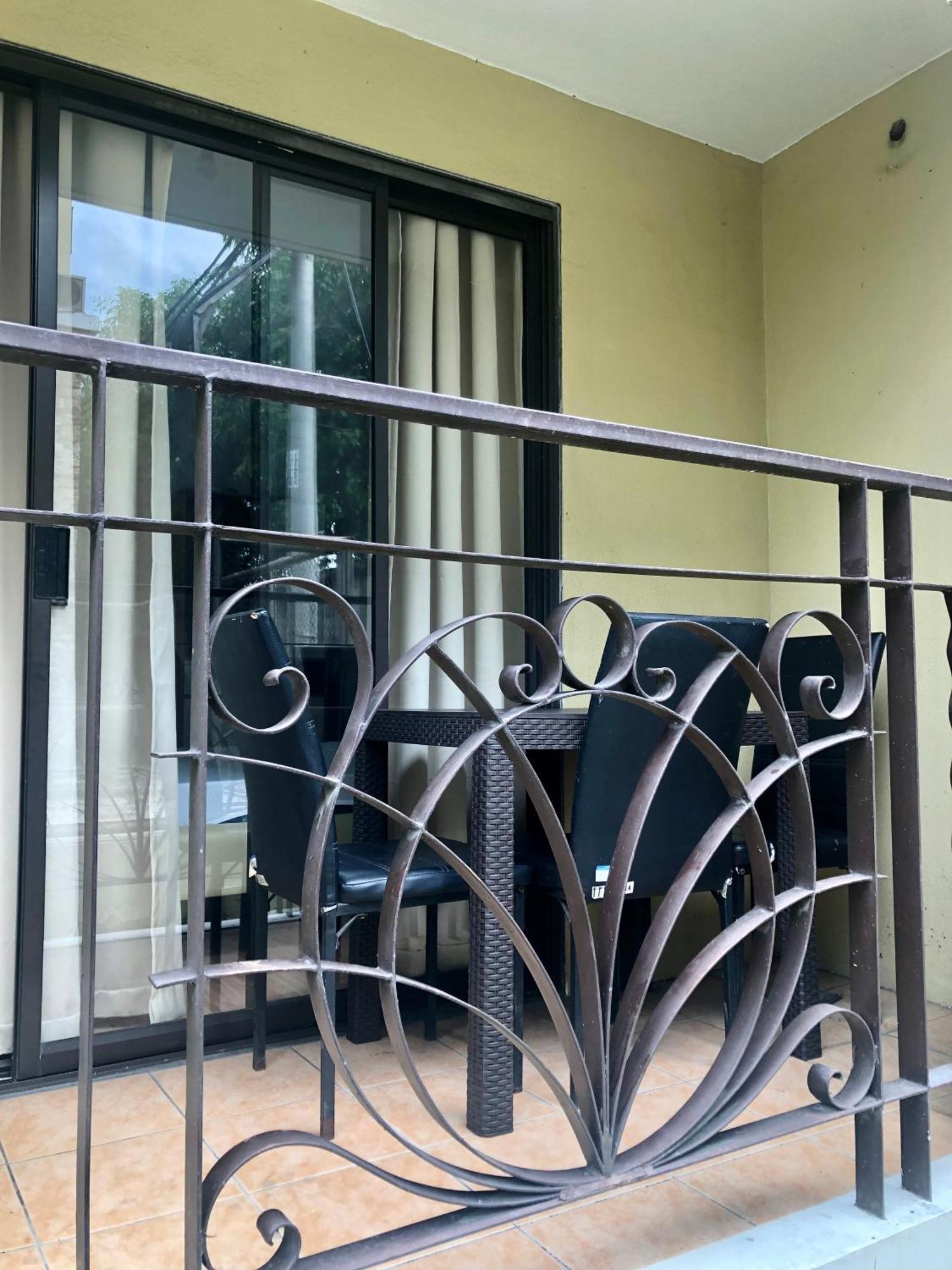 Alles One Oasis Condo Davao Near Sm Mall With Wifi Luaran gambar