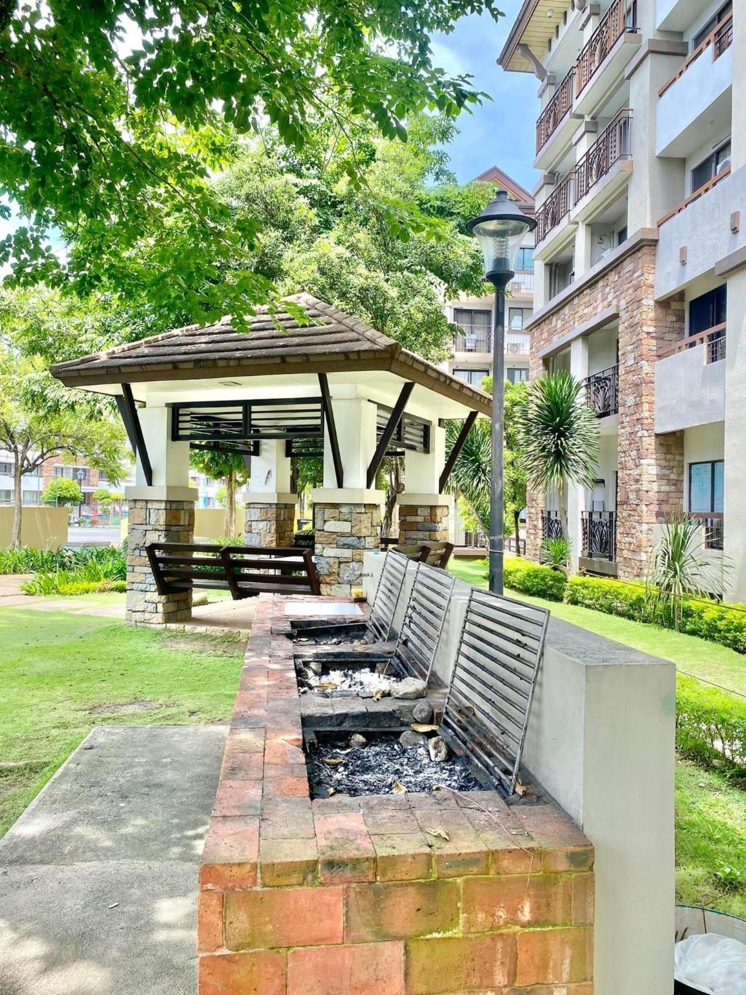 Alles One Oasis Condo Davao Near Sm Mall With Wifi Luaran gambar