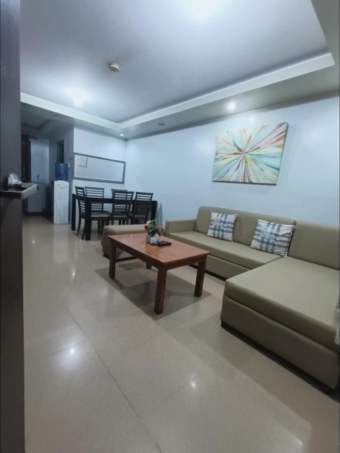 Alles One Oasis Condo Davao Near Sm Mall With Wifi Luaran gambar