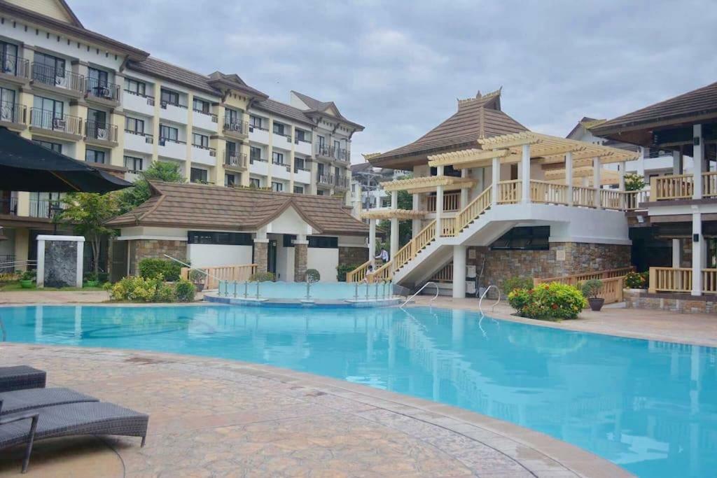 Alles One Oasis Condo Davao Near Sm Mall With Wifi Luaran gambar