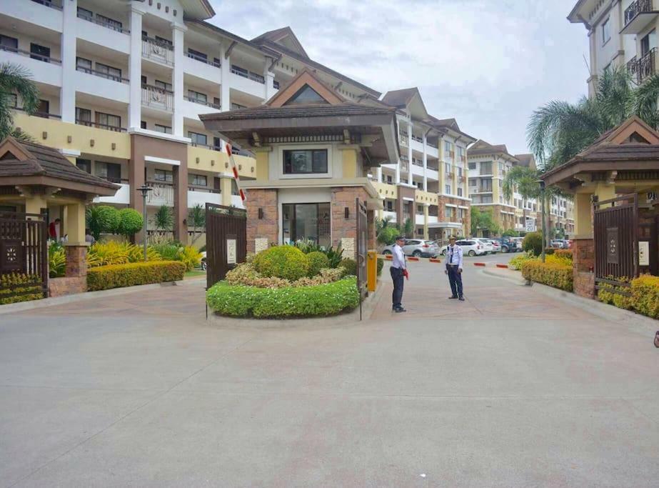 Alles One Oasis Condo Davao Near Sm Mall With Wifi Luaran gambar